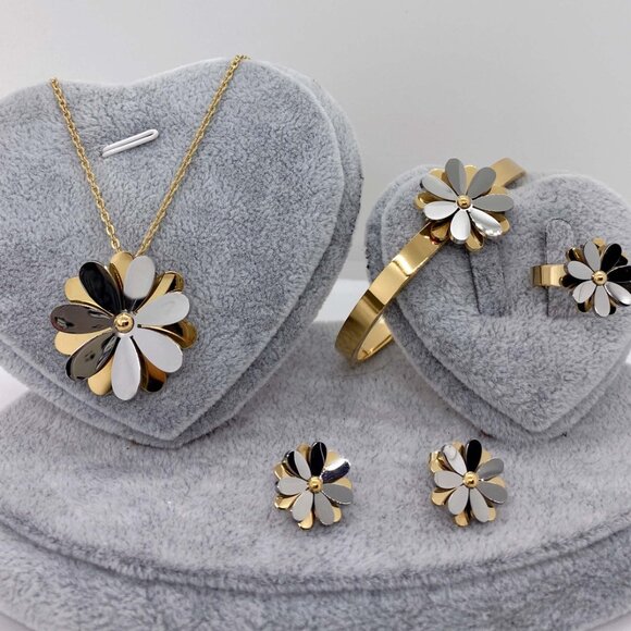 18K Gold Plated Silveand Gold Necklace Jewelry Gift Set - Picture 4 of 4